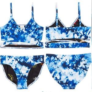 Blue bliss watercolor UPF 50 2-Piece 🦋🌊 bikini teens